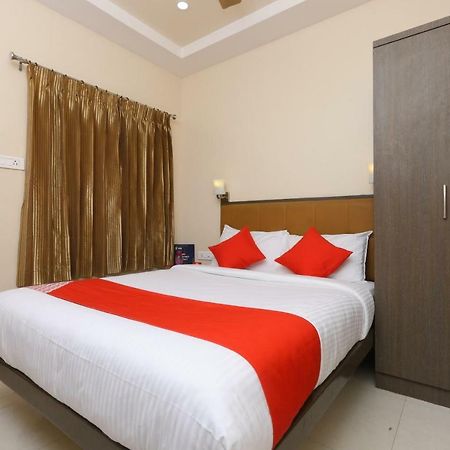 Oyo 14934 Kalyani Grand Hotel Chennai Ngoại thất bức ảnh