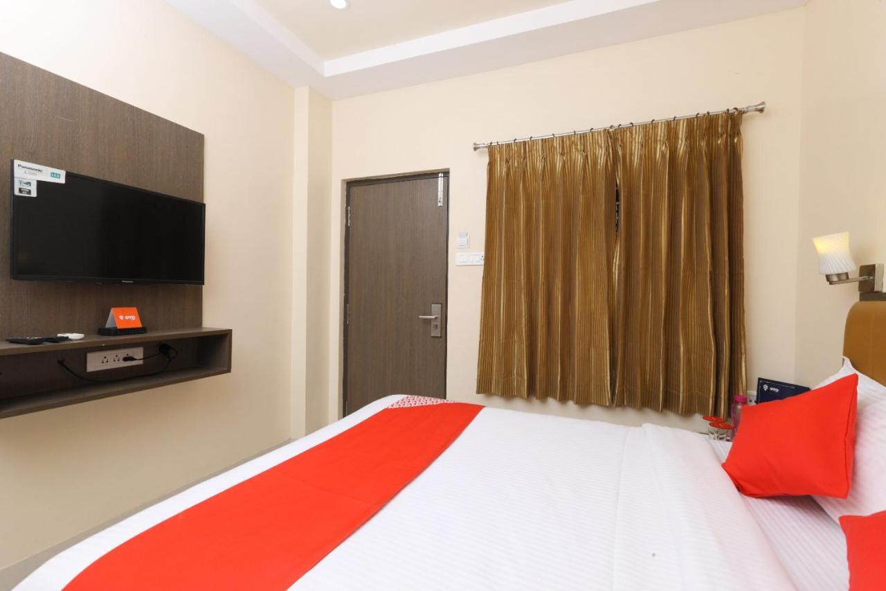 Oyo 14934 Kalyani Grand Hotel Chennai Ngoại thất bức ảnh